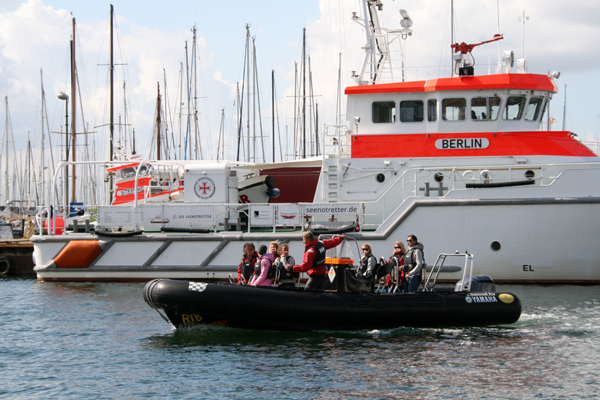 Einlaufen in den Laboer Hafen